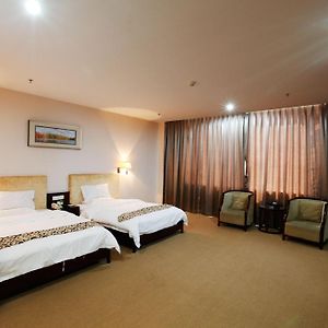 Twin Room Garden View